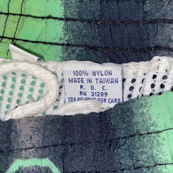 Weekend Gear vintage men’s multicolored swim trunks size medium - Picture 7 of 10